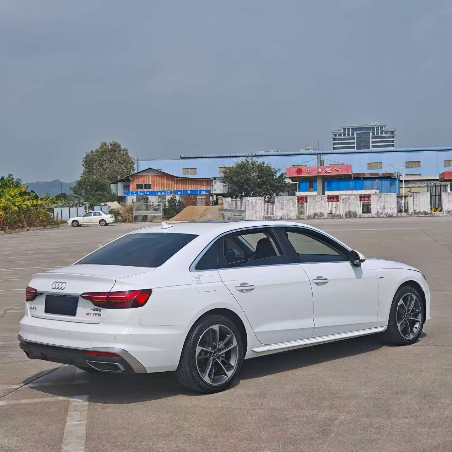 Audi A4L 2024 Fashion Trim 3