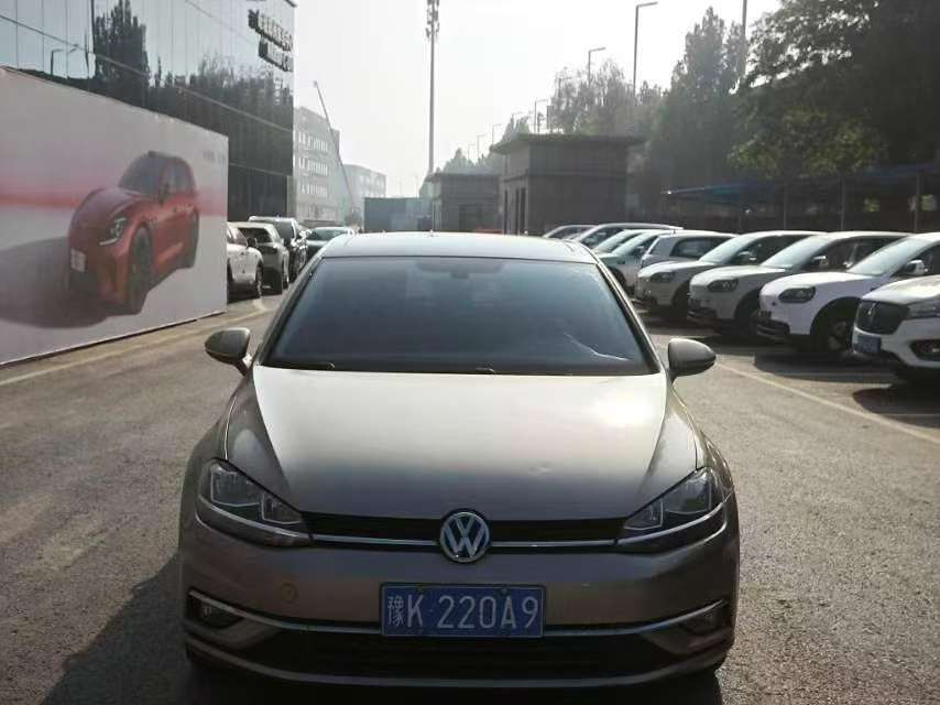 Volkswagen Golf 7 2018 1.4TSI 230TSI Luxury 3