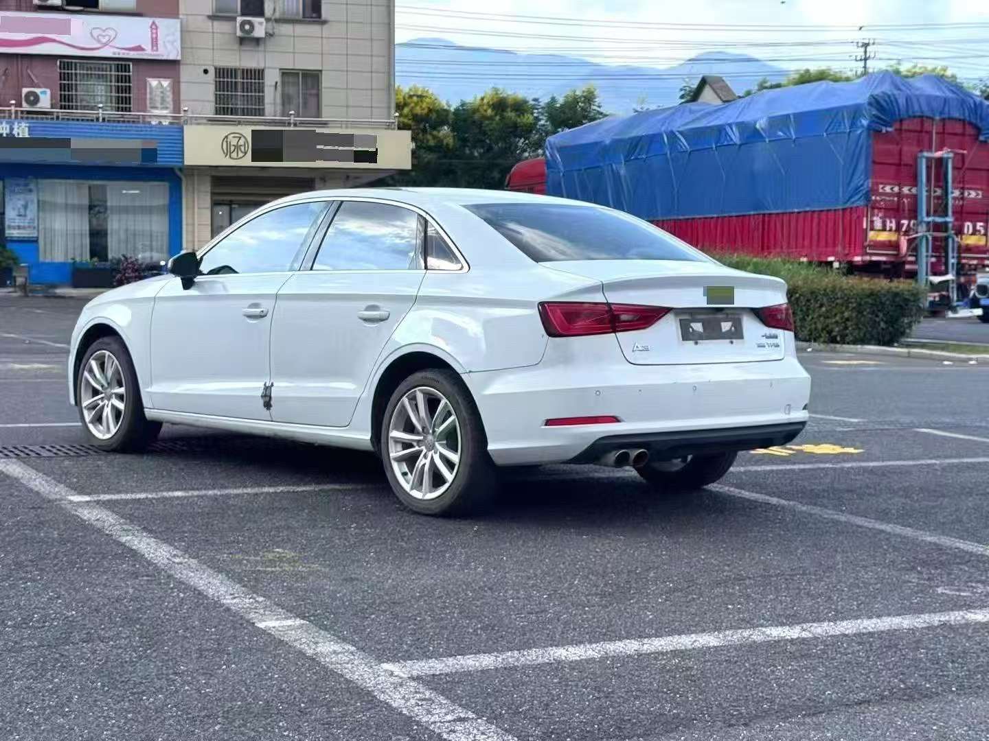 Audi A3 2015 1.4T Automatic Sunroof Fashion Edition 5