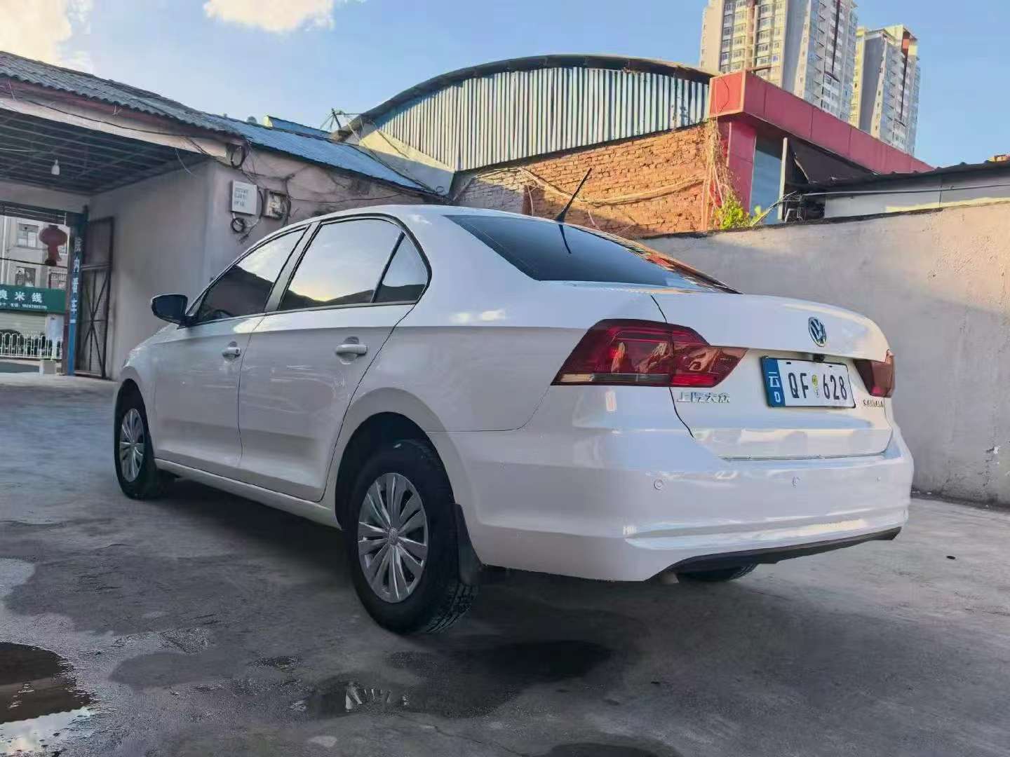 Volkswagen Santana 1.5 Automatic Style Edition 7
