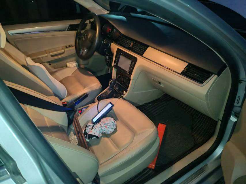 Volkswagen Bora 1.6L Automatic Sunroof 4