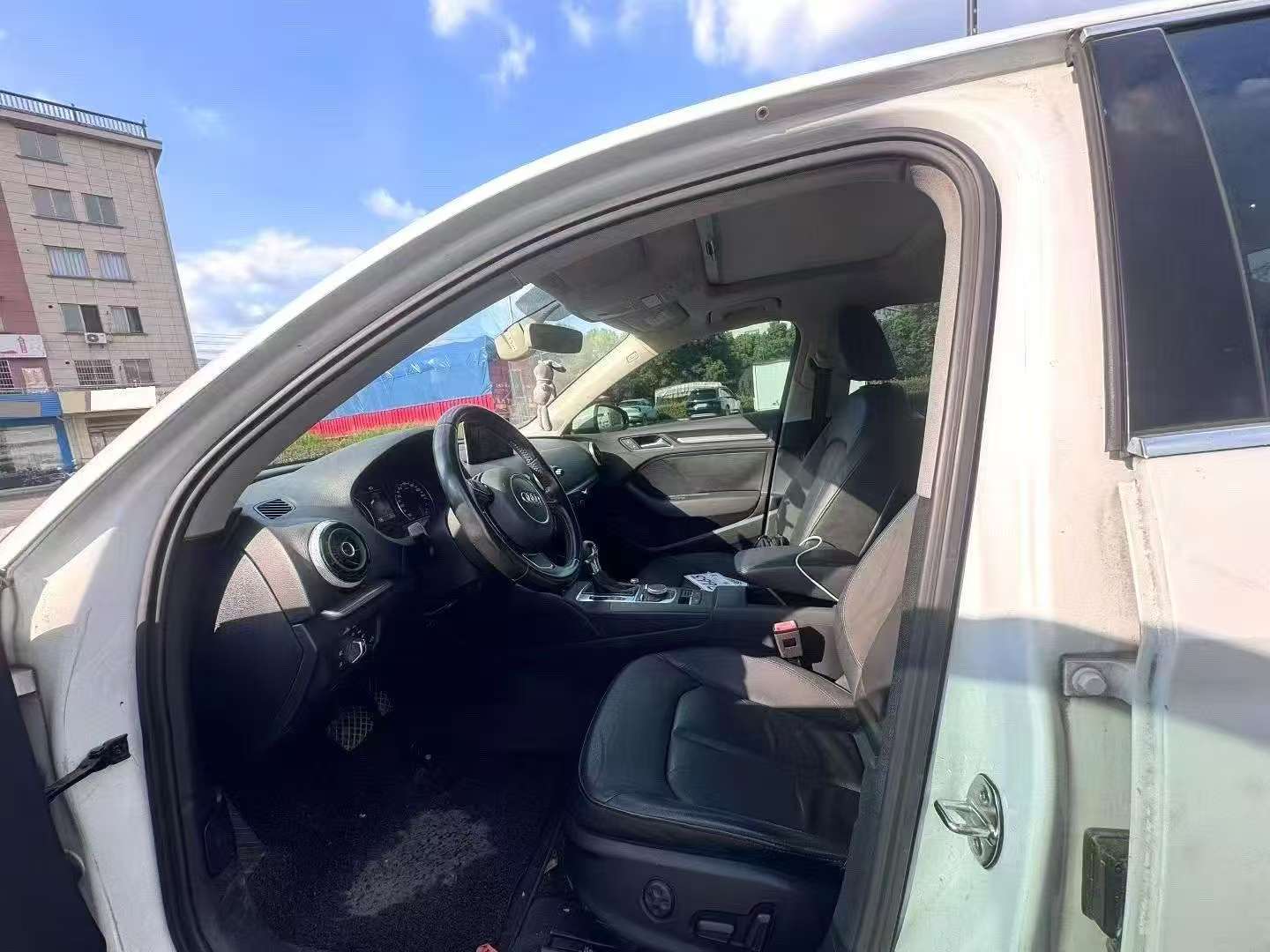Audi A3 2015 1.4T Automatic Sunroof Fashion Edition 8
