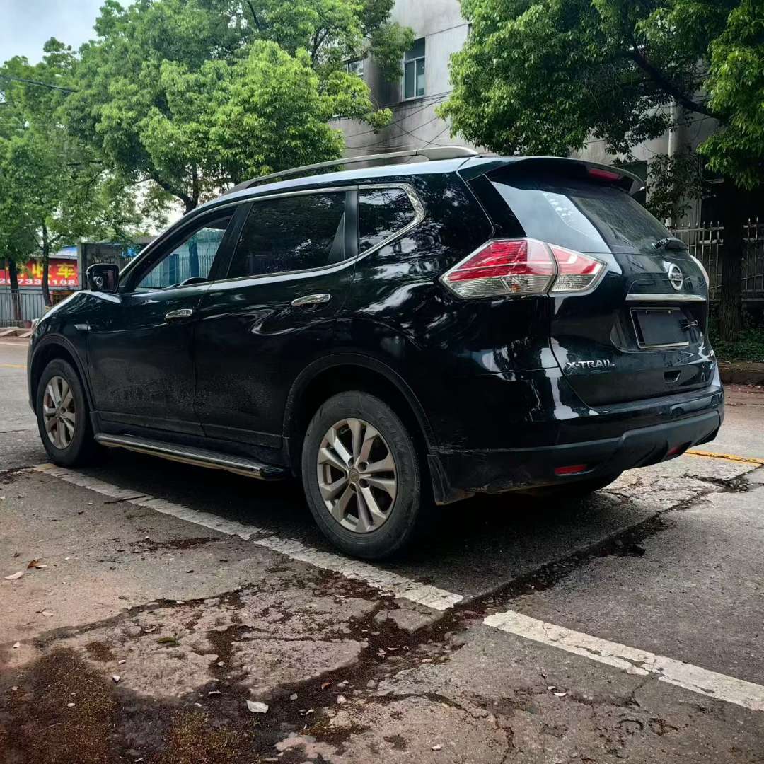 Nissan X-Trail 2.0 CVT Comfort 7