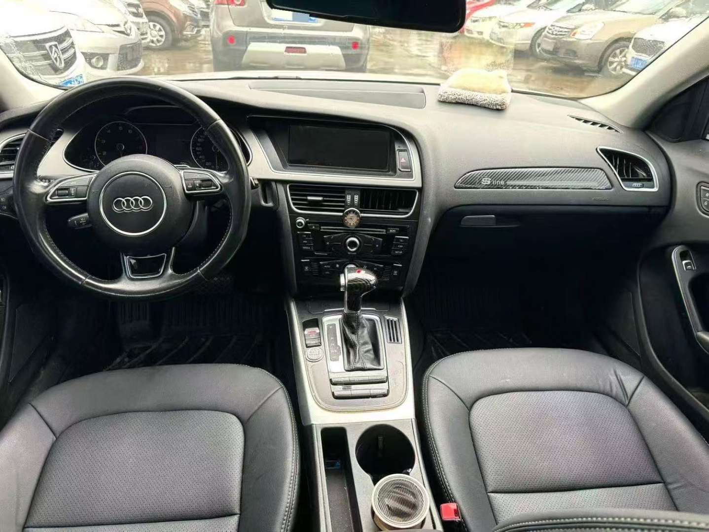 Audi A4L 2013 2.0TFSI 40TFSI Quattro Sporty Edition 6