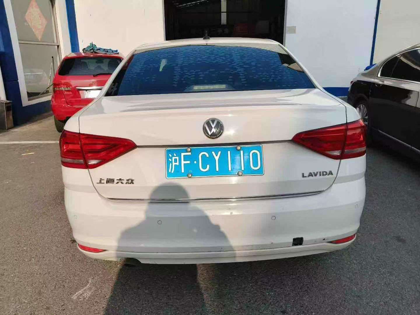 Volkswagen Lavida 8