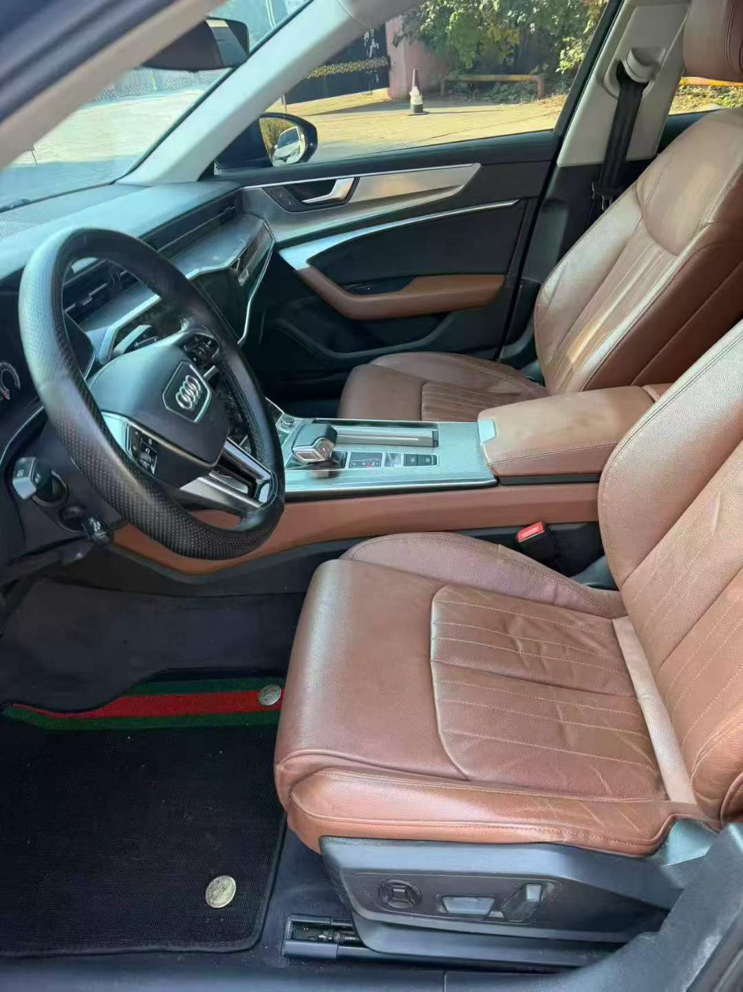 Audi A6L 4