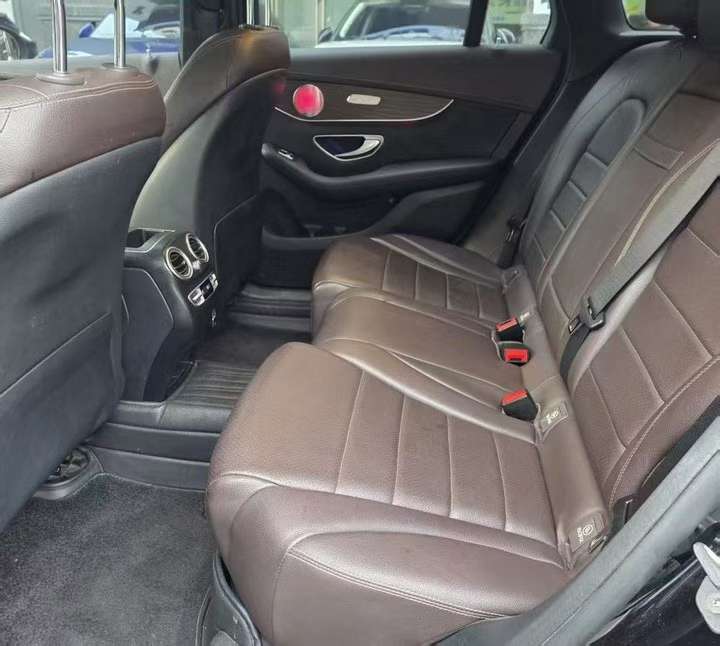 Mercedes-Benz GLC 2022 GLC260L Luxury Long-wheelbase 6