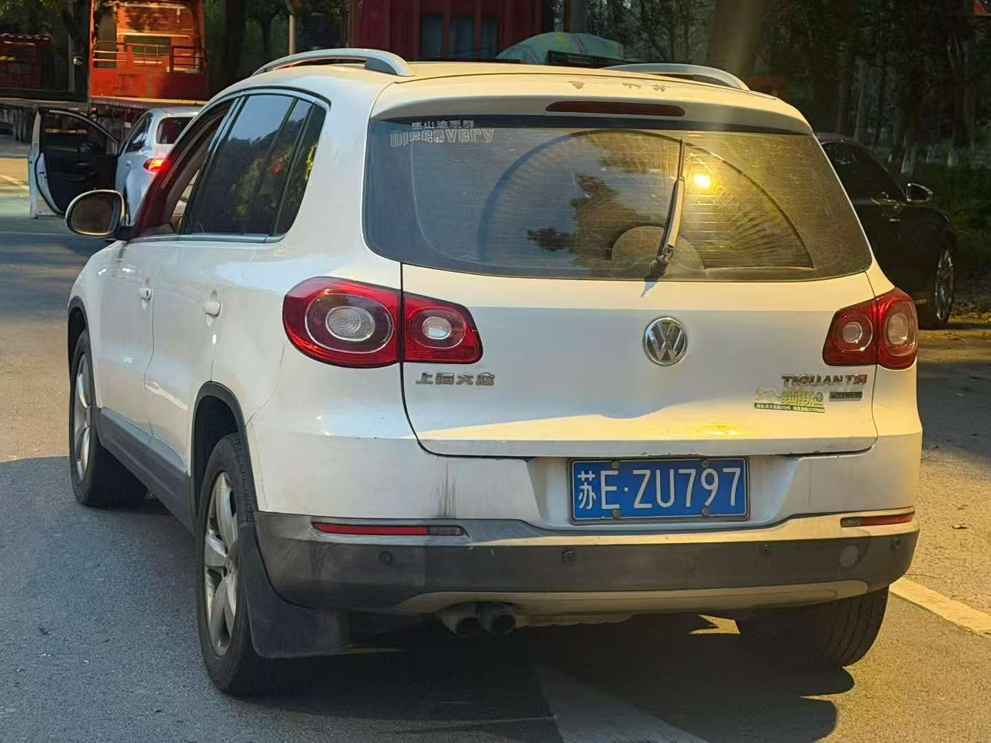 Volkswagen Tiguan 1.8T 4WD 6