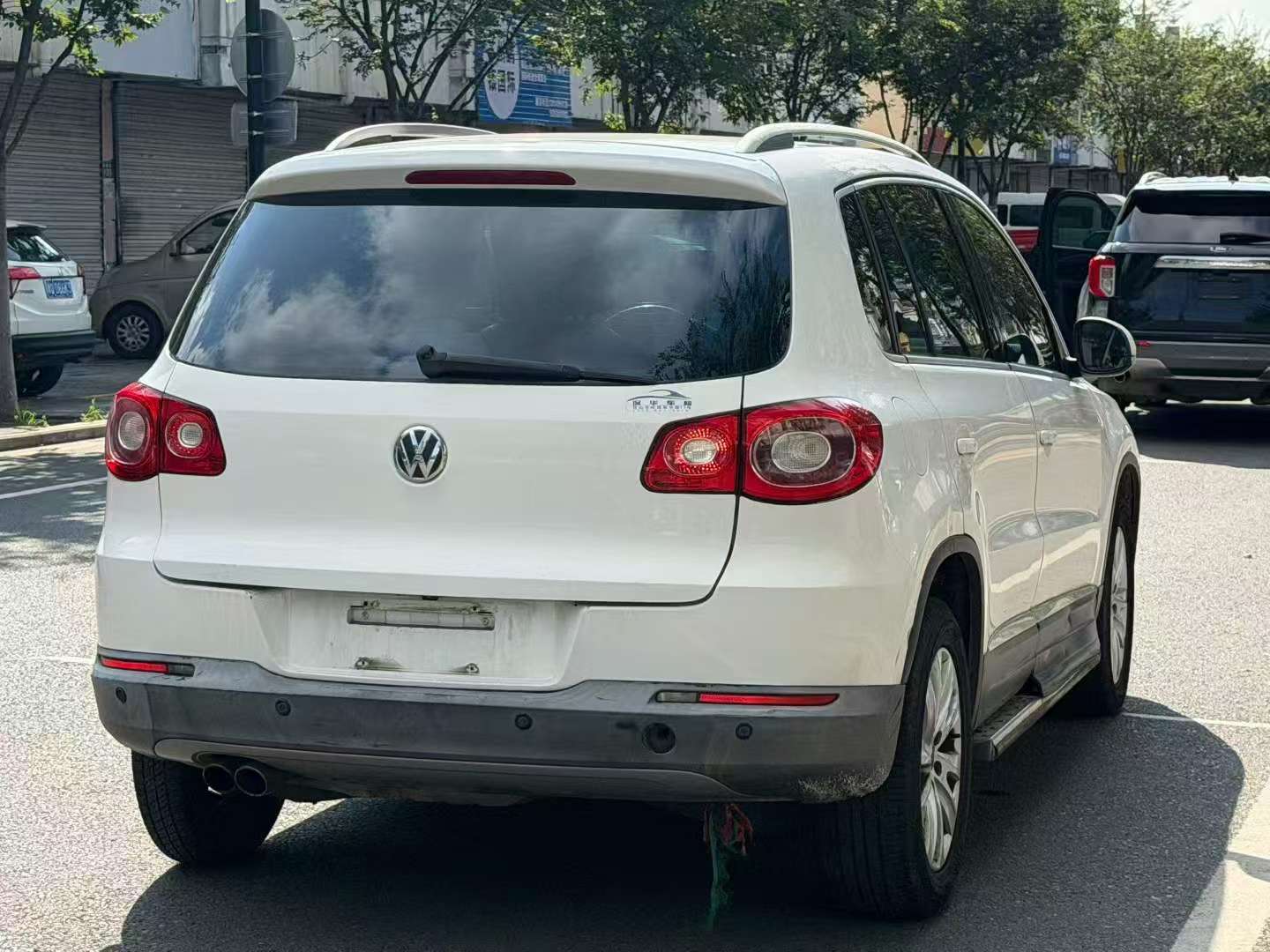 Volkswagen Tiguan Automatic Sunroof 2.0T 4WD 5