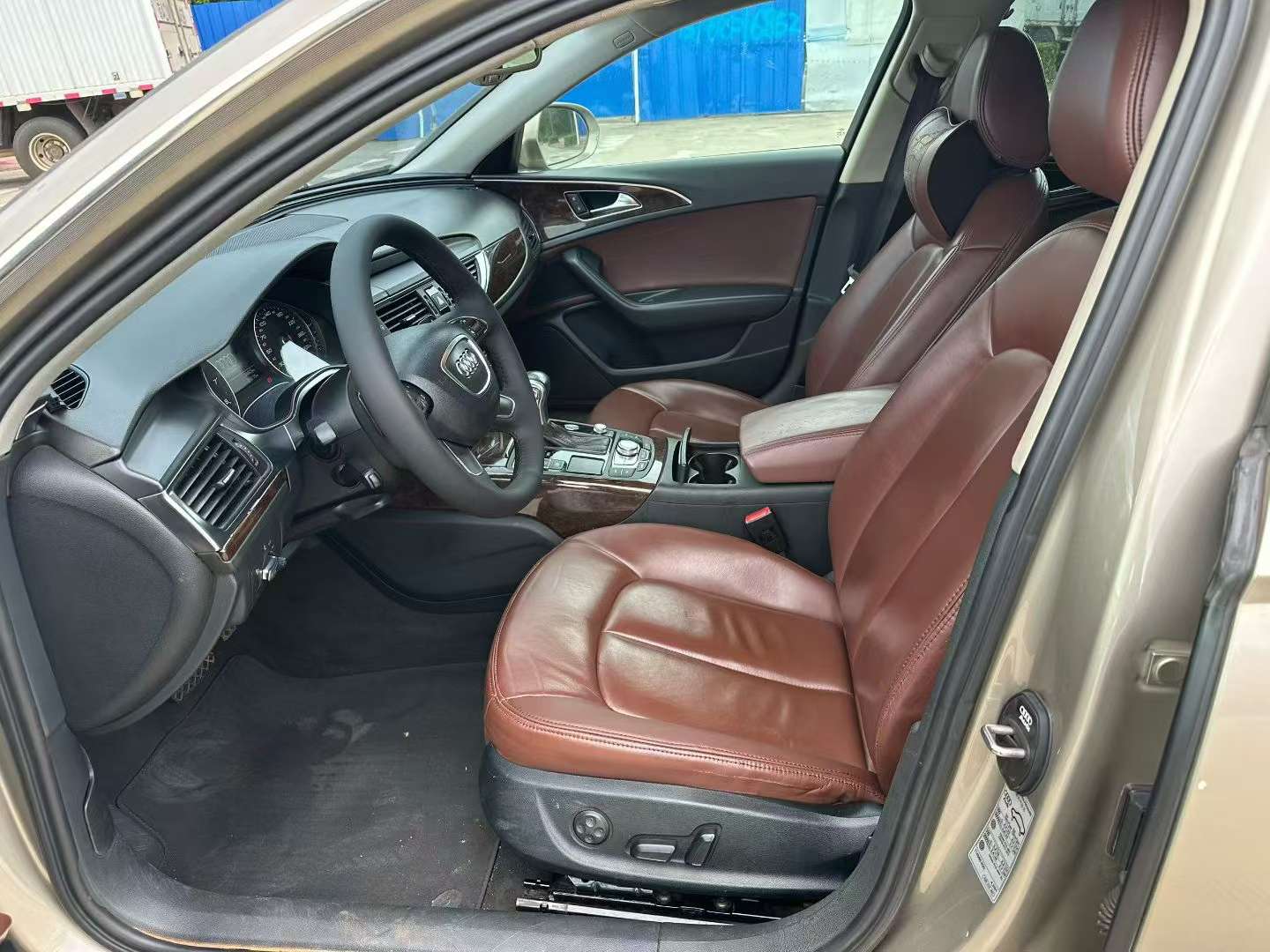 Audi A6 2014 2.0T Automatic 4