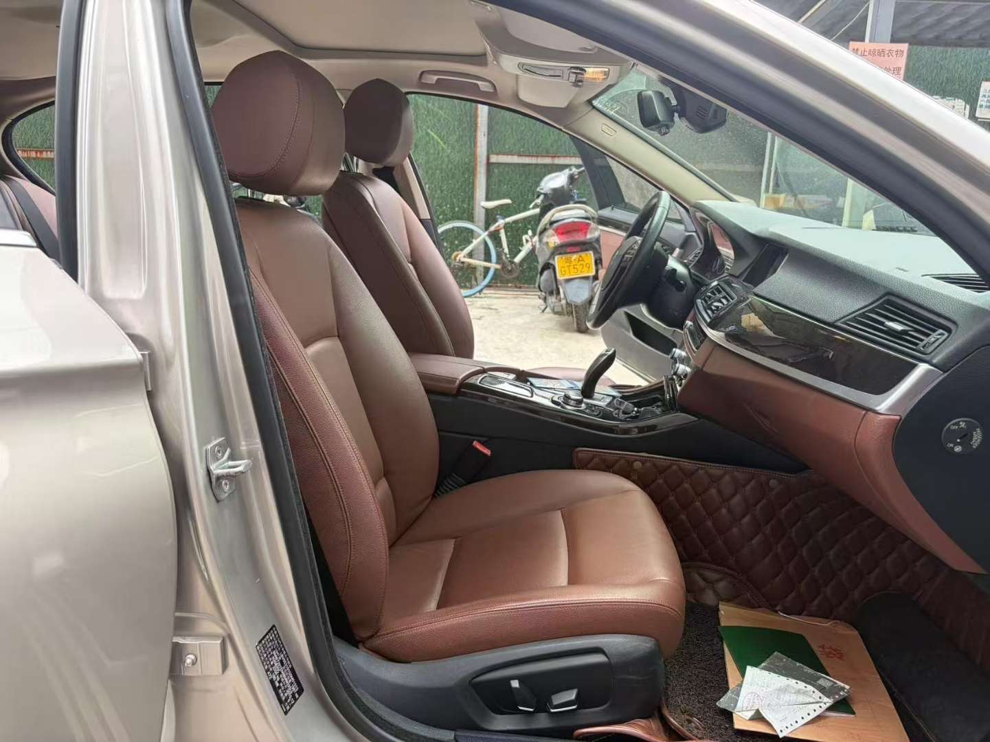 BMW 5 Series 525Li Premium 7