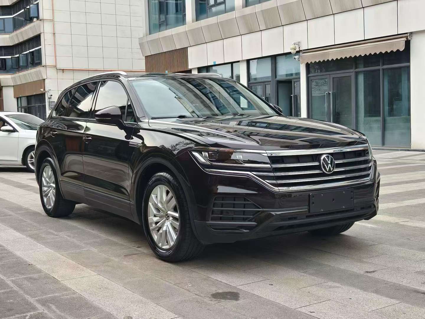 Volkswagen Touareg 2021 2.0TSI Navigator Special Edition 3