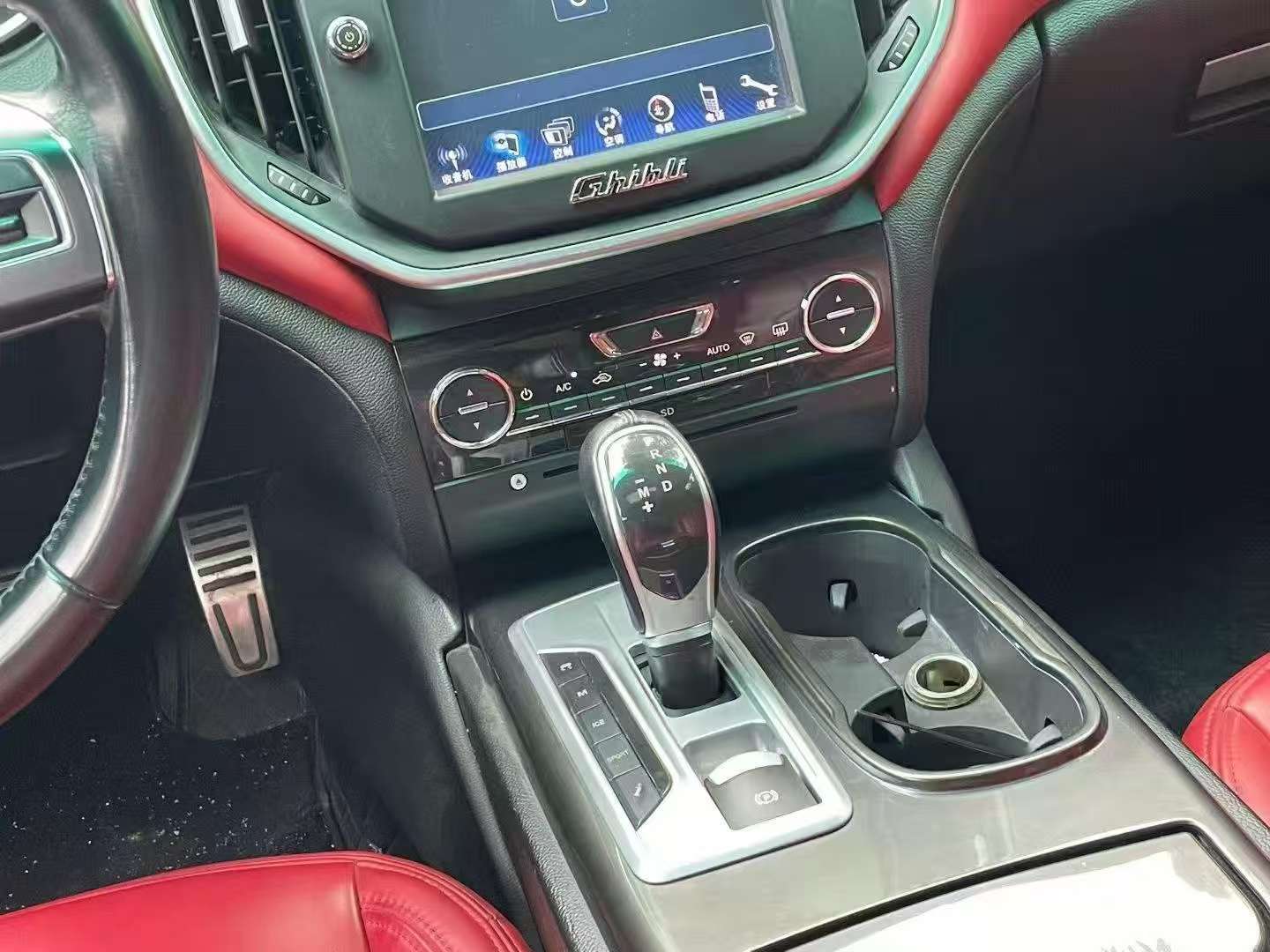 Maserati Ghibli 3.0T Standard Edition 6