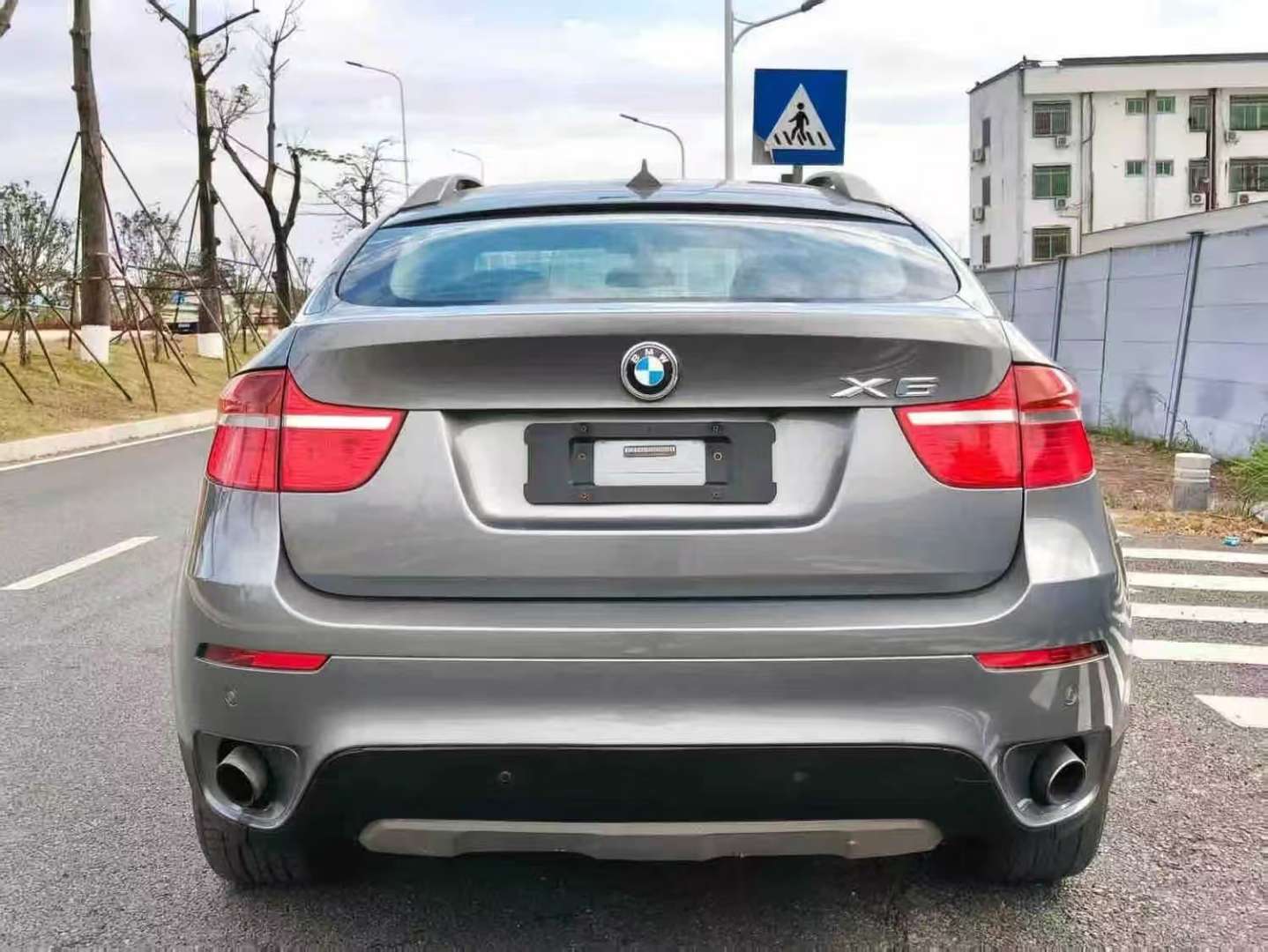 BMW X6 35i 3.0T 3