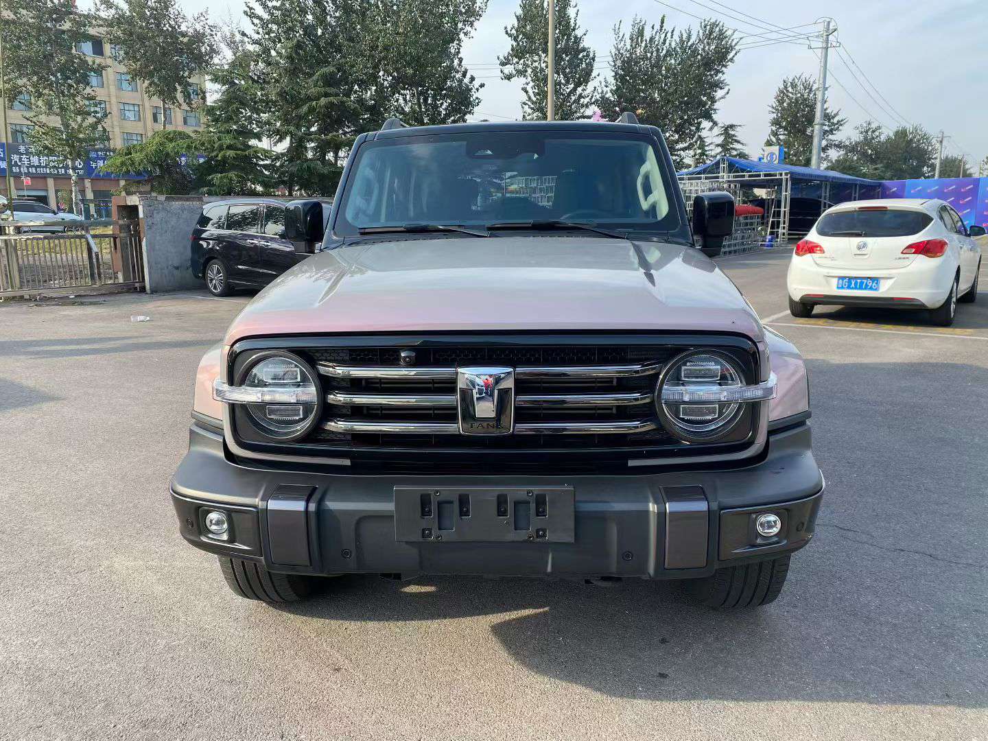 Tank 300