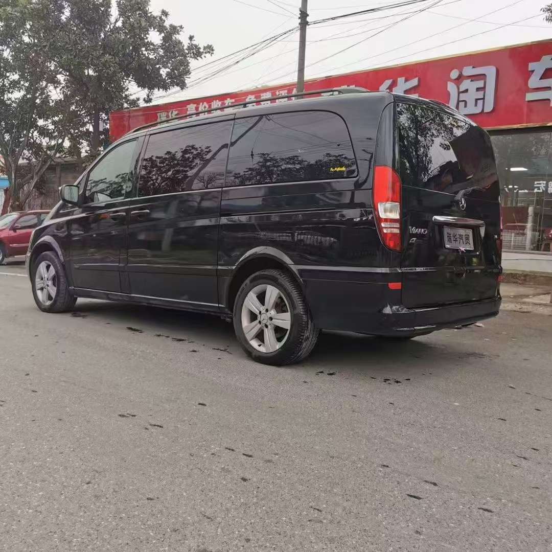 Mercedes-Benz Viano 2012 2.5L 7