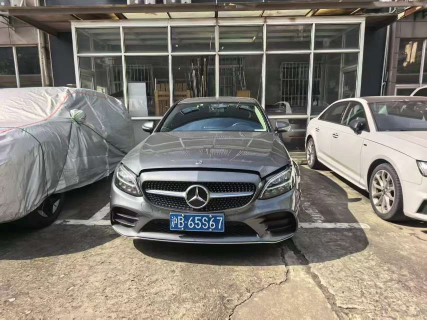 Mercedes-Benz C-Class C200L 5