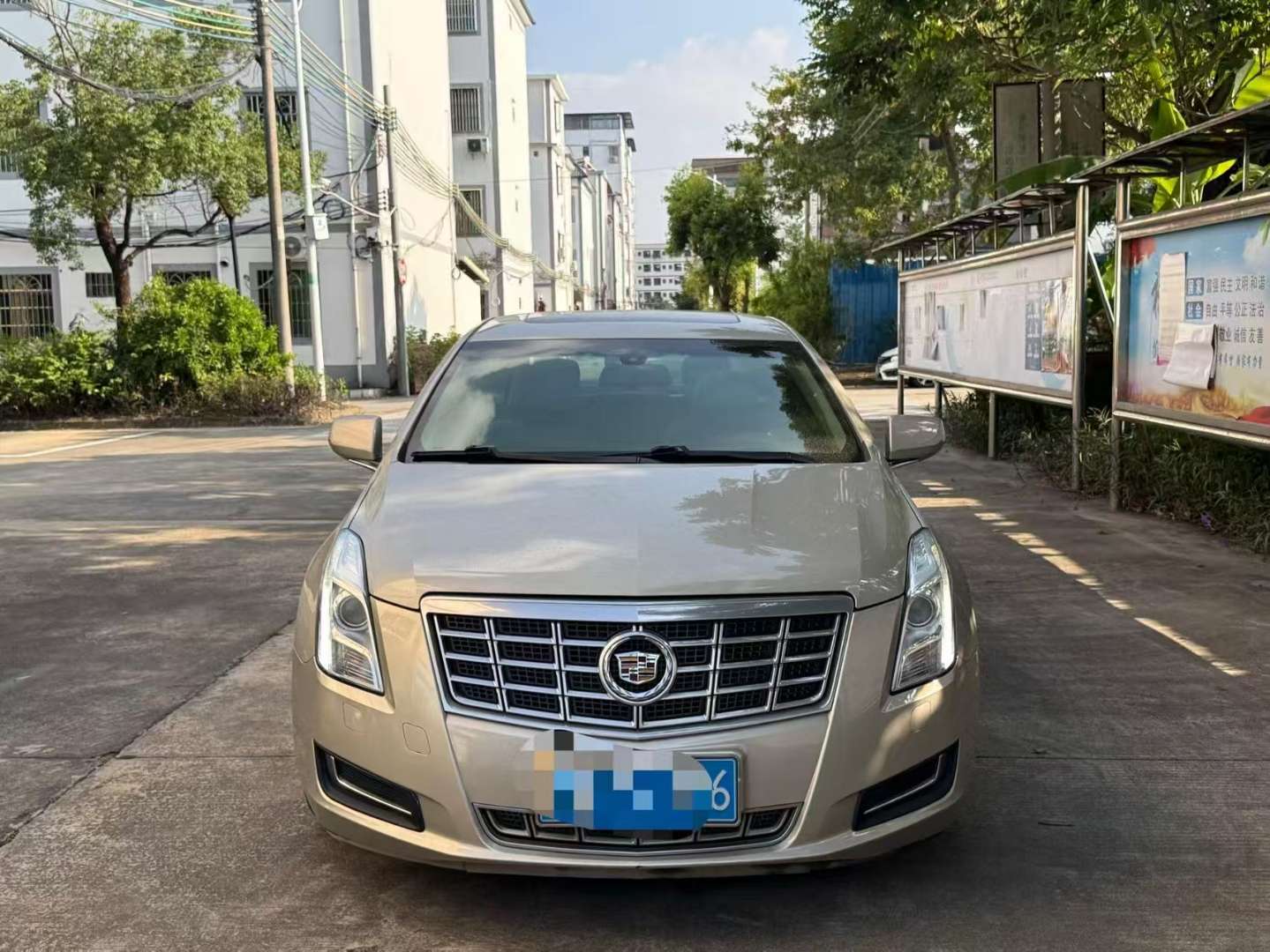 Cadillac XTS 2014 28T Technology