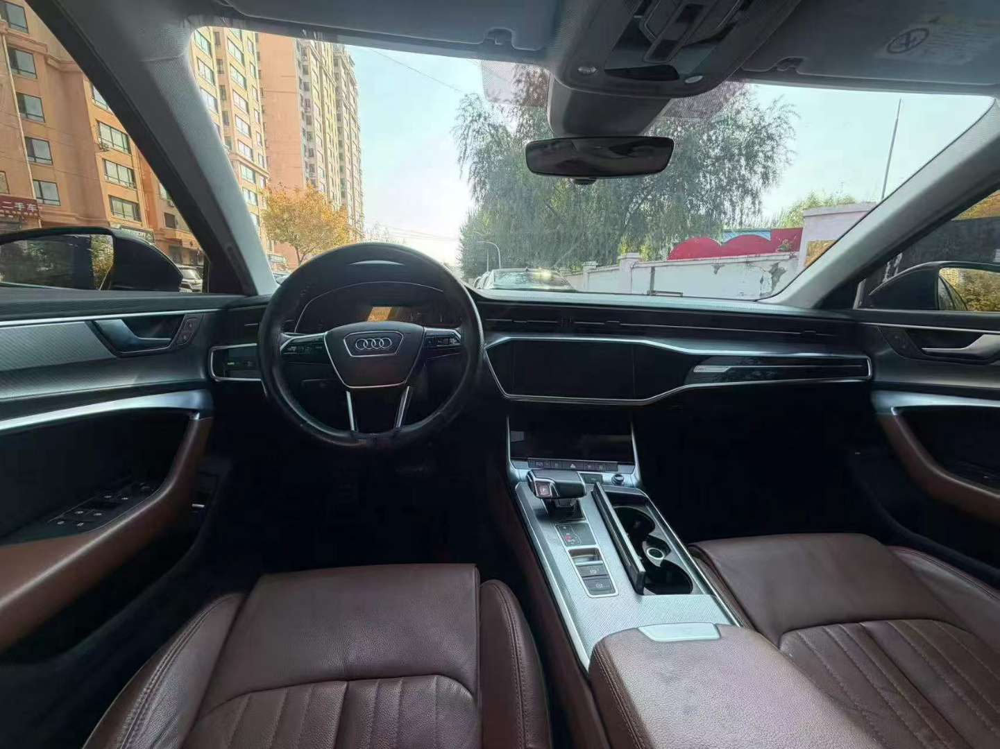 Audi A6L 6