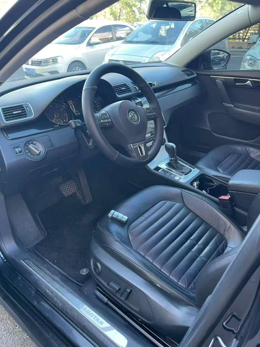 Volkswagen Magotan 2013 1.8T Automatic 7