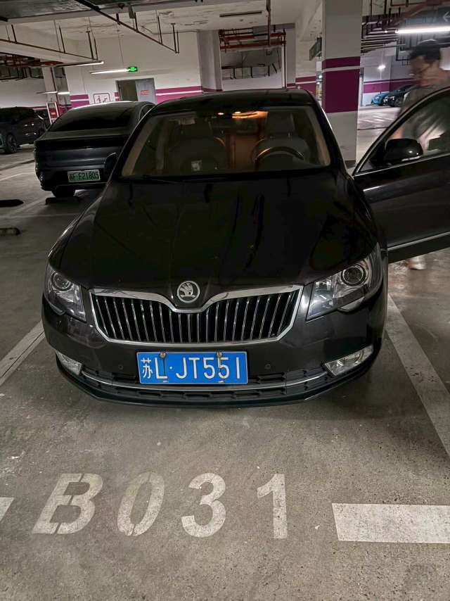Skoda Superb 1.8T Elegance