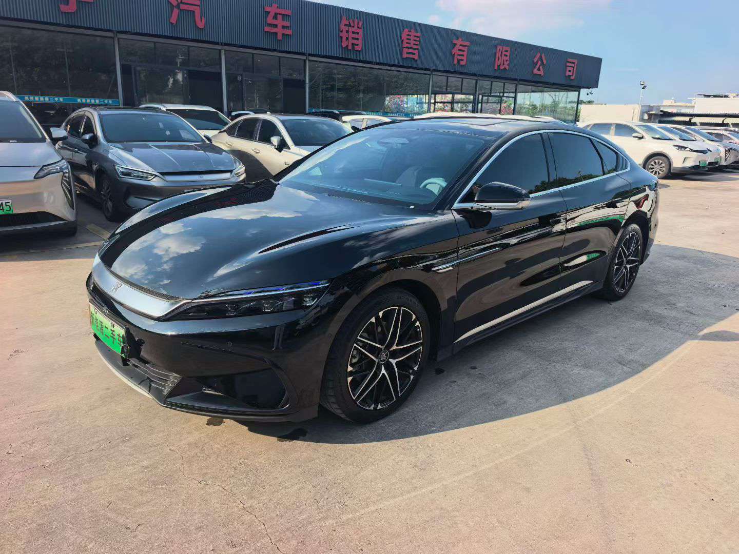 BYD Han EV Smart Driving Edition 3