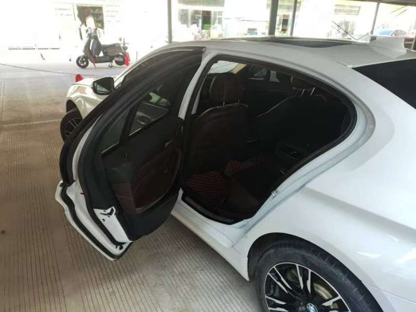 BMW 5 Series 530Li 2.0T Luxury xDrive AWD 5