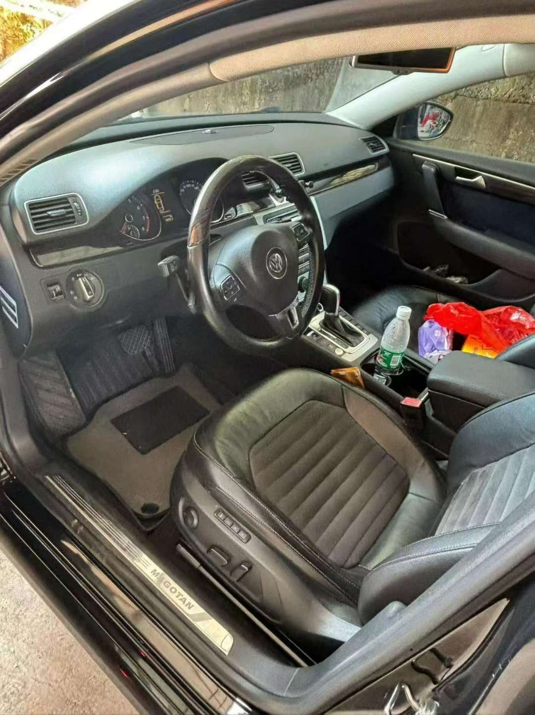 Volkswagen Magotan 2013 2.0T Prestige Edition 3
