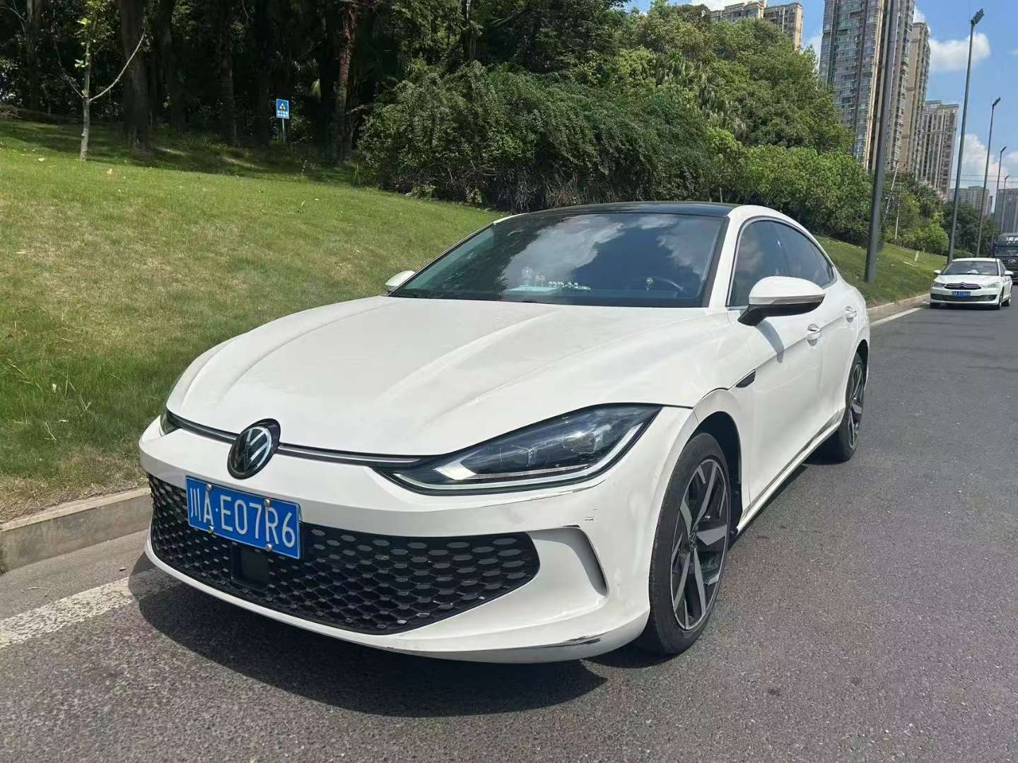 Volkswagen Lamdo L 1.4T 280 Sporty Edition 2