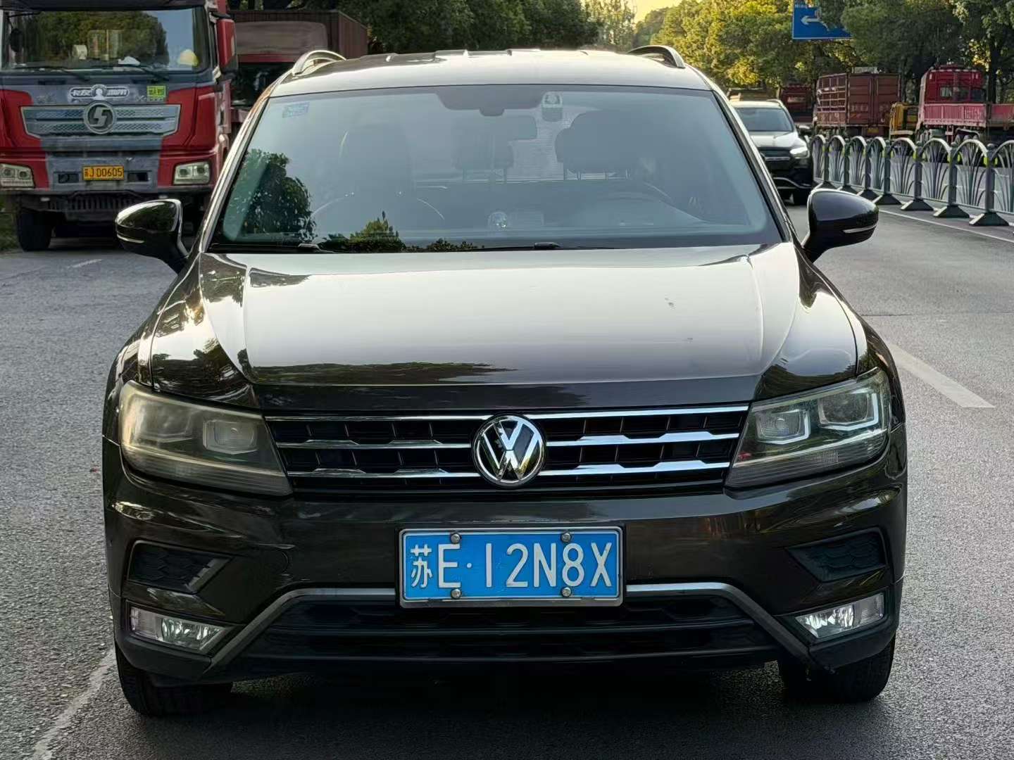 Volkswagen Tiguan L Automatic 1.8T