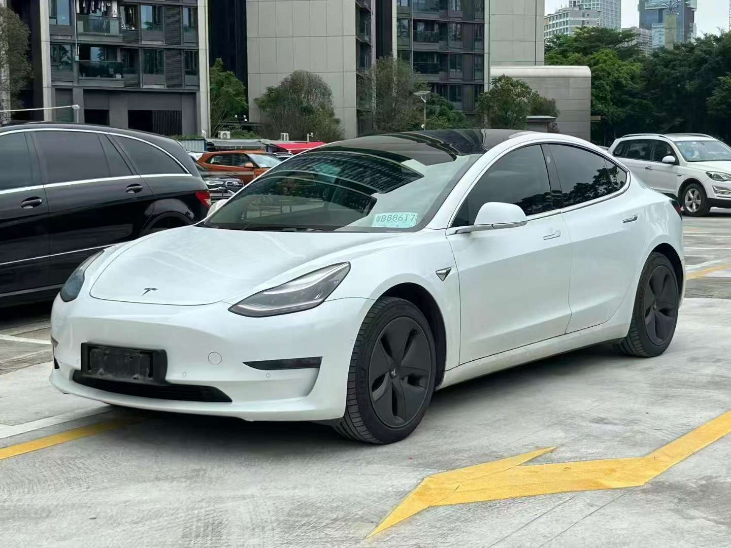 Tesla Model 3 2019 Imported Long Range Rear-Wheel Drive 2