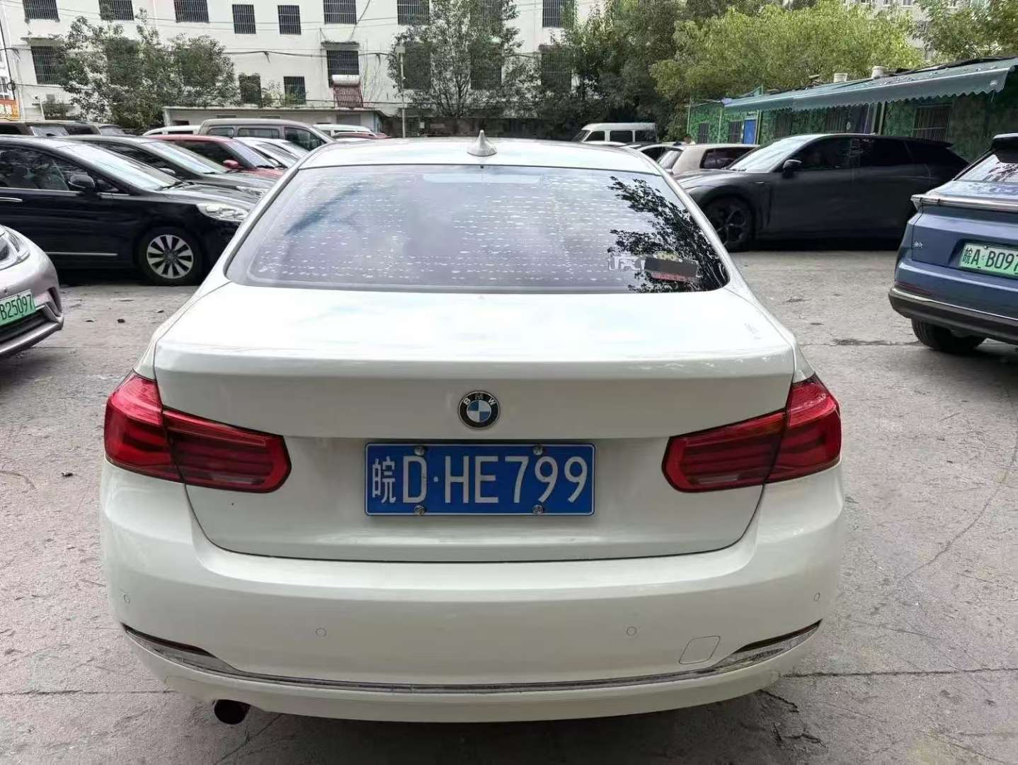 BMW 3 Series 320Li 2.0T Sport 5