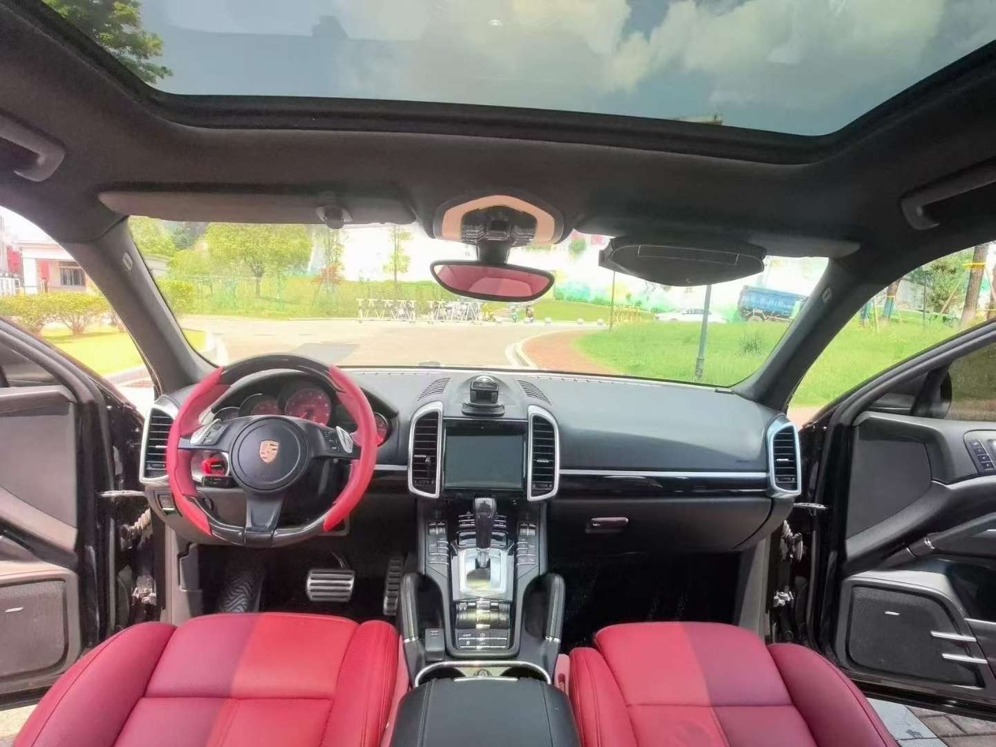 Porsche Cayenne 3.0T AWD 5