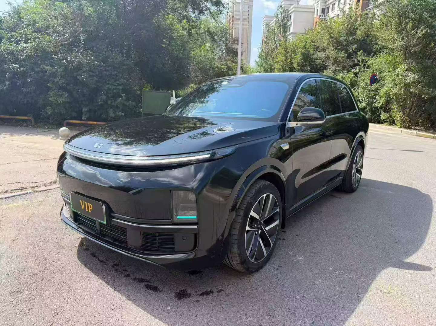 Li Auto L8 2022
