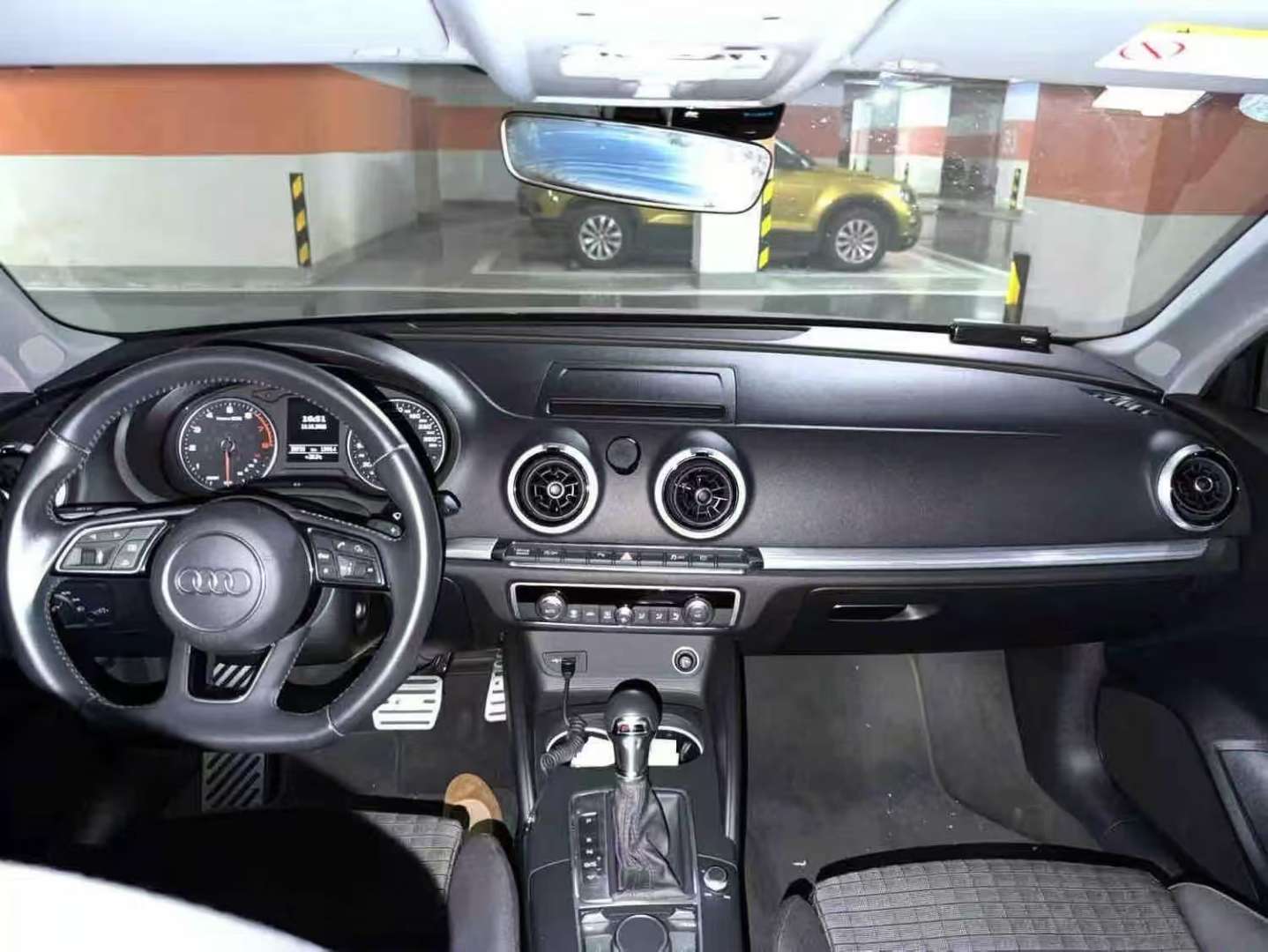 Audi A3 40 Sport 5