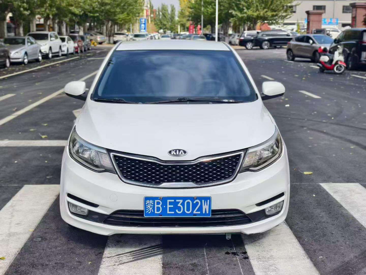 Kia K2 1.4 Automatic 2