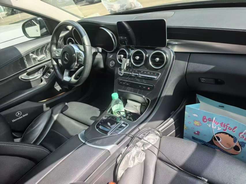 Mercedes-Benz C-Class C200L 6