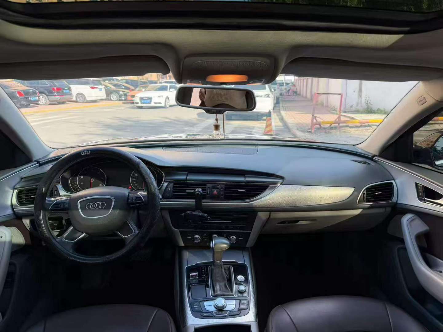 Audi A6 2013 2.0T 8