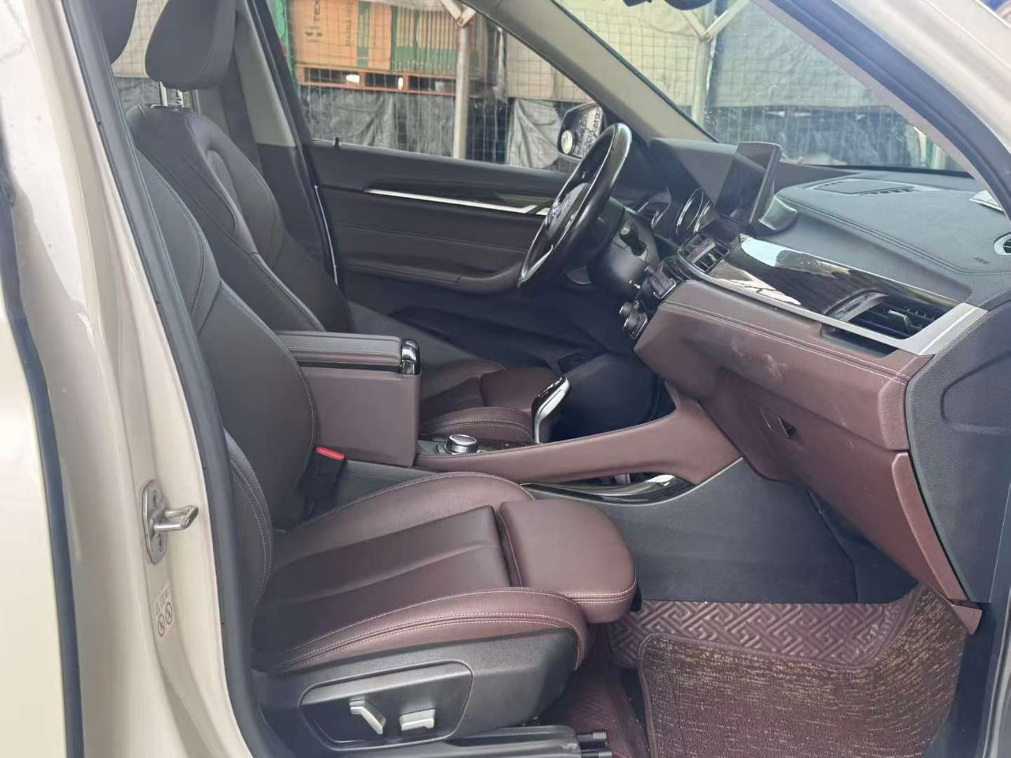 BMW X1 AWD Premium Edition 7
