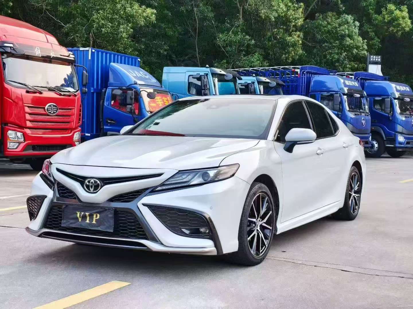 Toyota Camry 2.0S Knight Edition