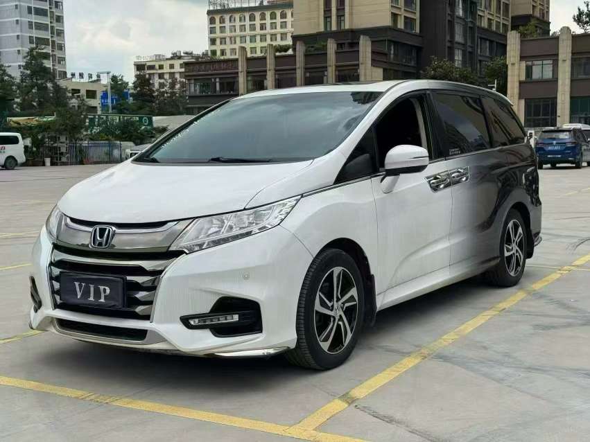 Honda Odyssey 2.4L Earth Dreams CVT 3