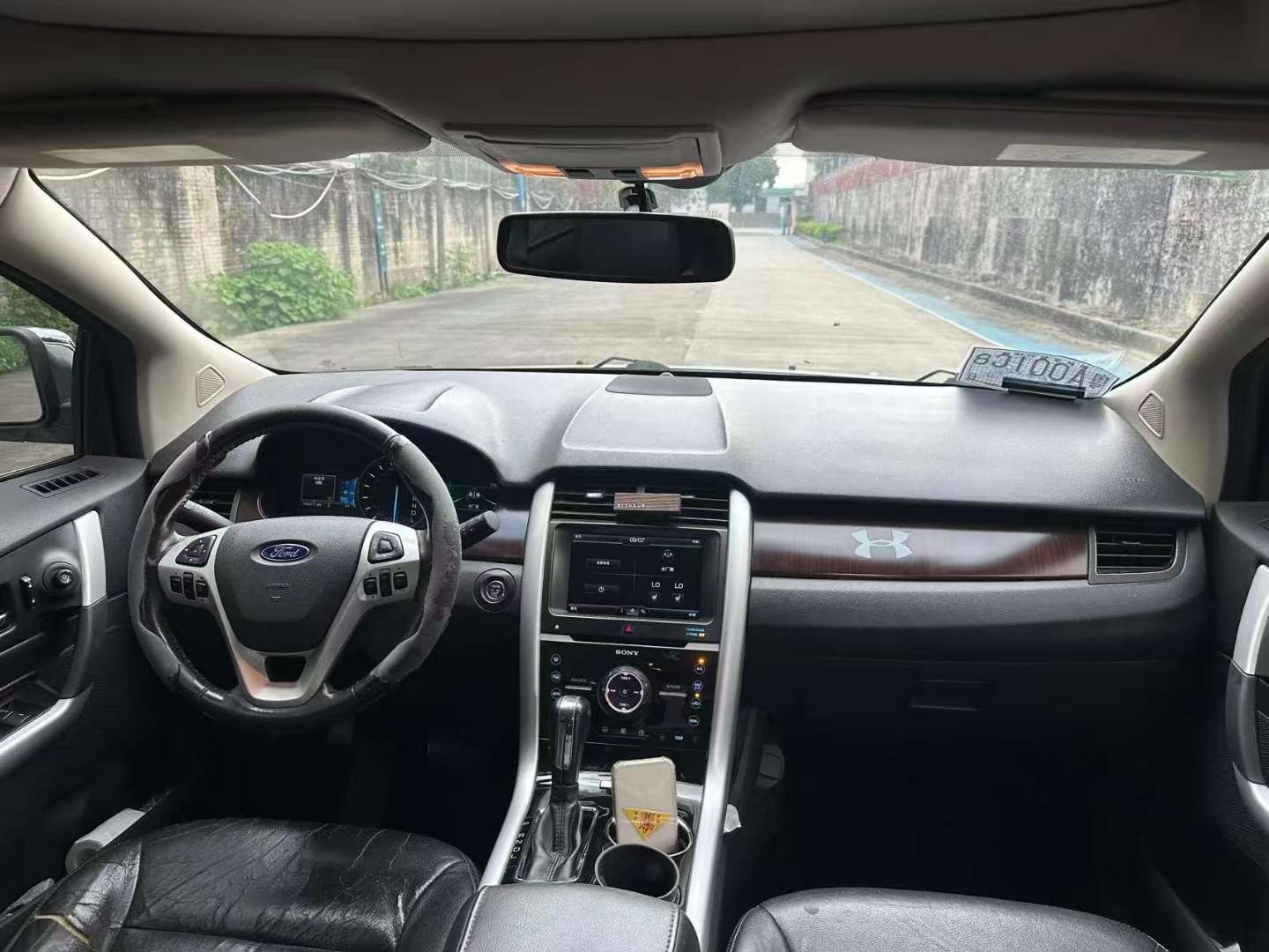Ford Edge 2.0T Premium Edition (Import) 5