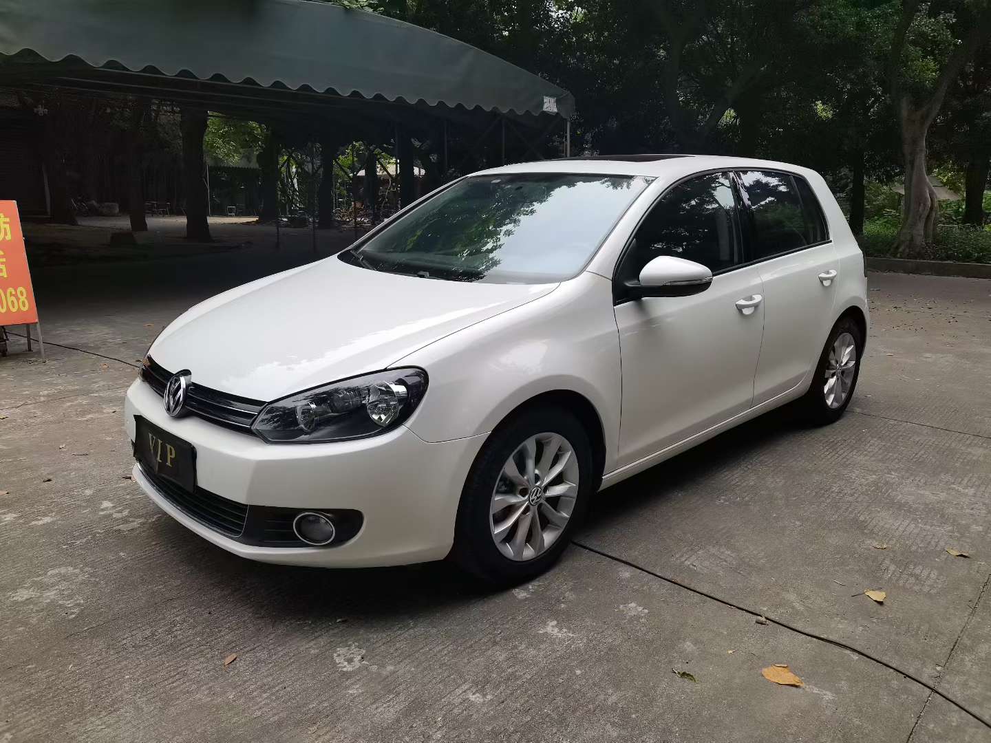 Volkswagen Golf 2
