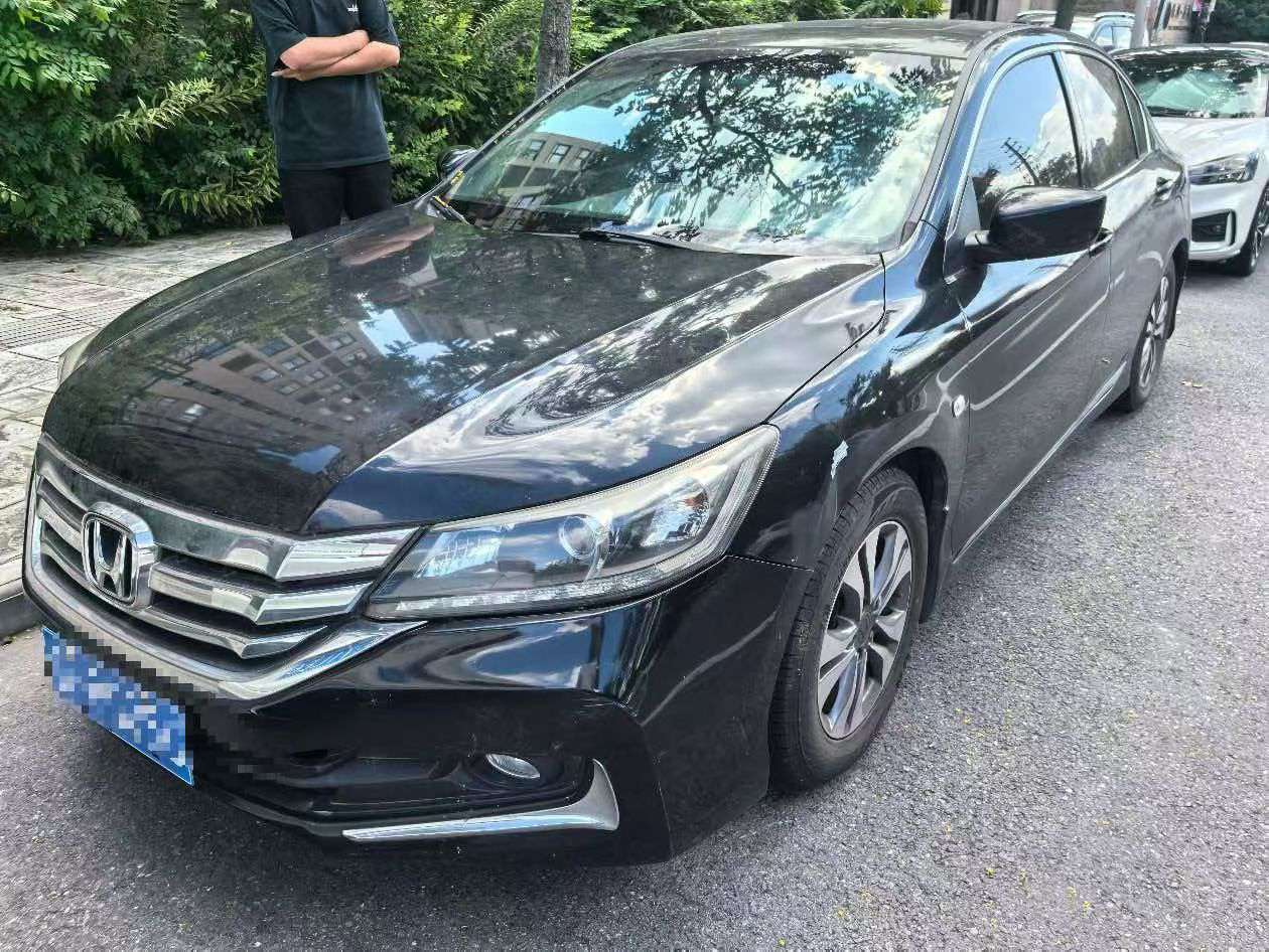 Honda Accord 2015 2.0L Automatic Sunroof