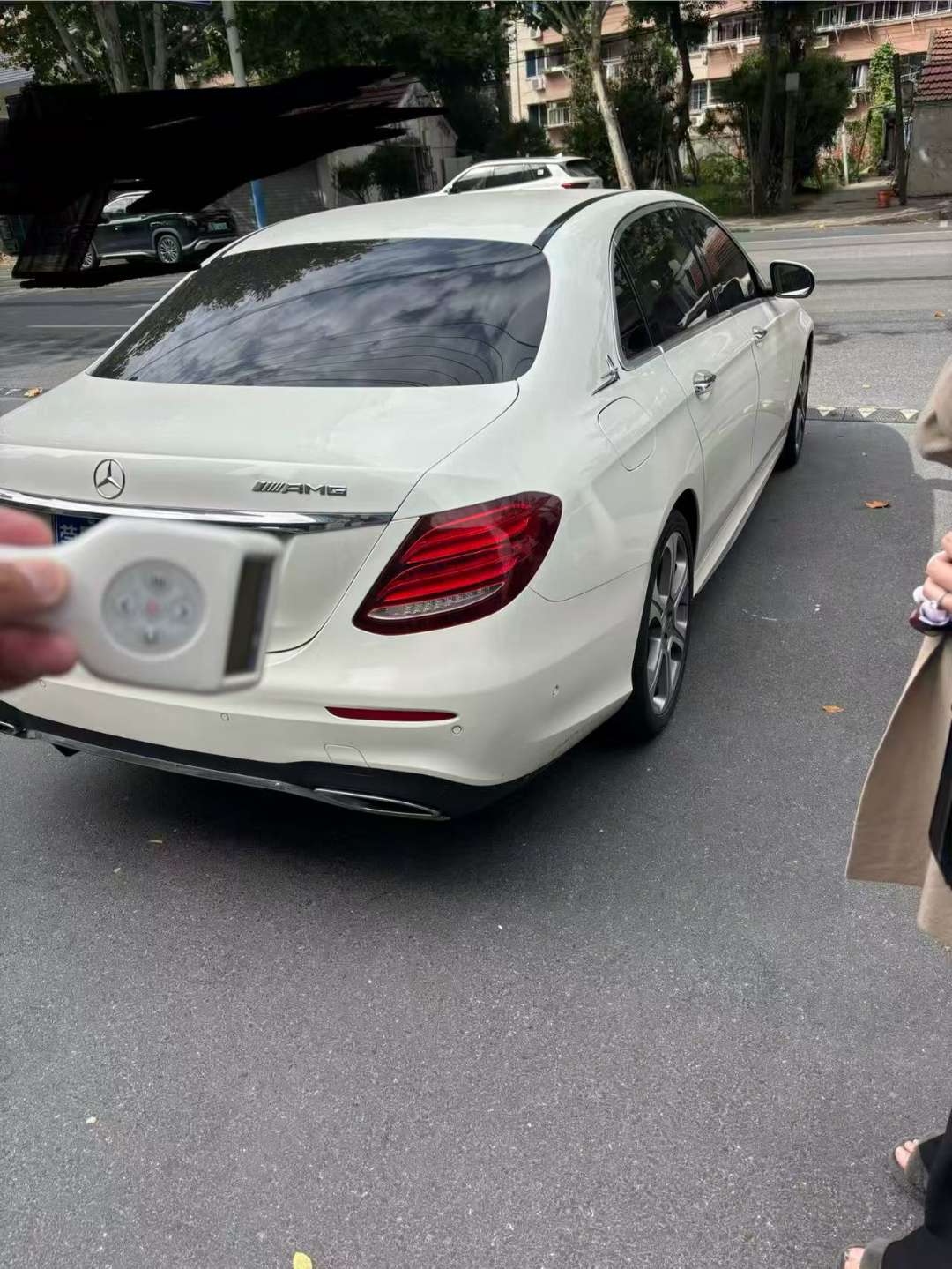 Mercedes-Benz E-Class E300L 6
