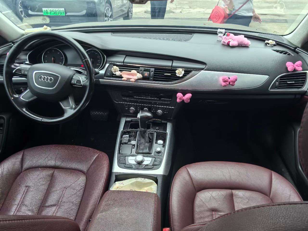 Audi A6L 2.0T Millionth Anniversary Smart Leading Edition 3
