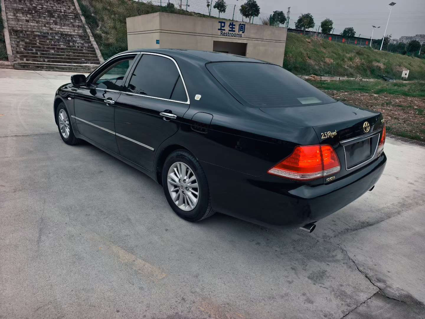 Toyota Crown 6