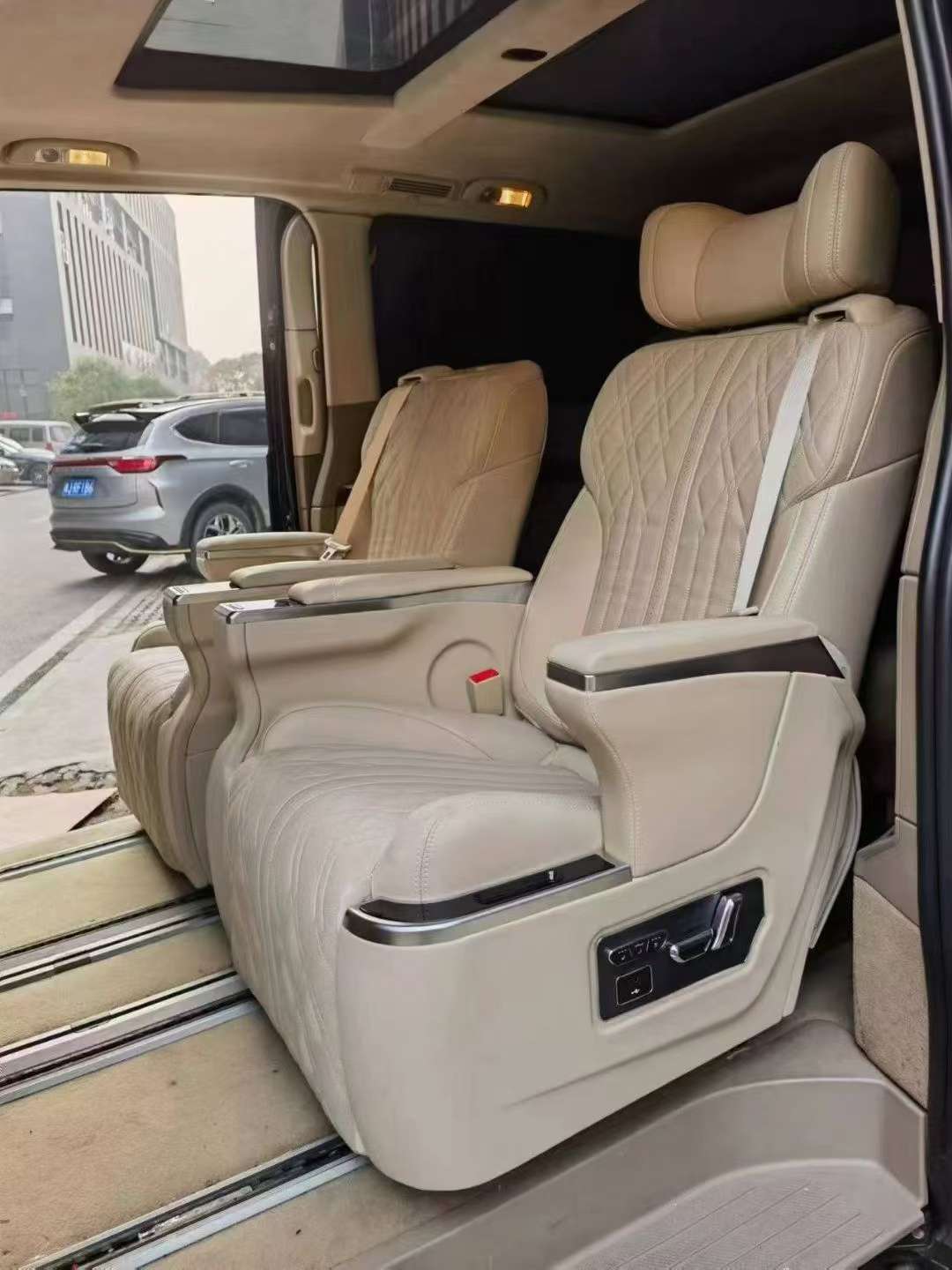 Mercedes-Benz Viano 2012 2.5L 4