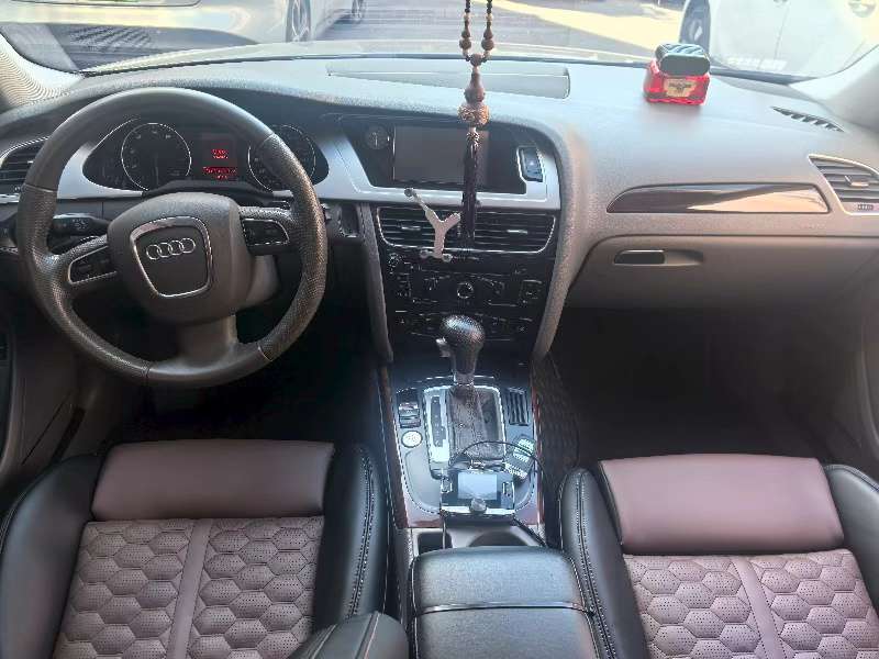 Audi A4 2.0T Comfort Edition 4