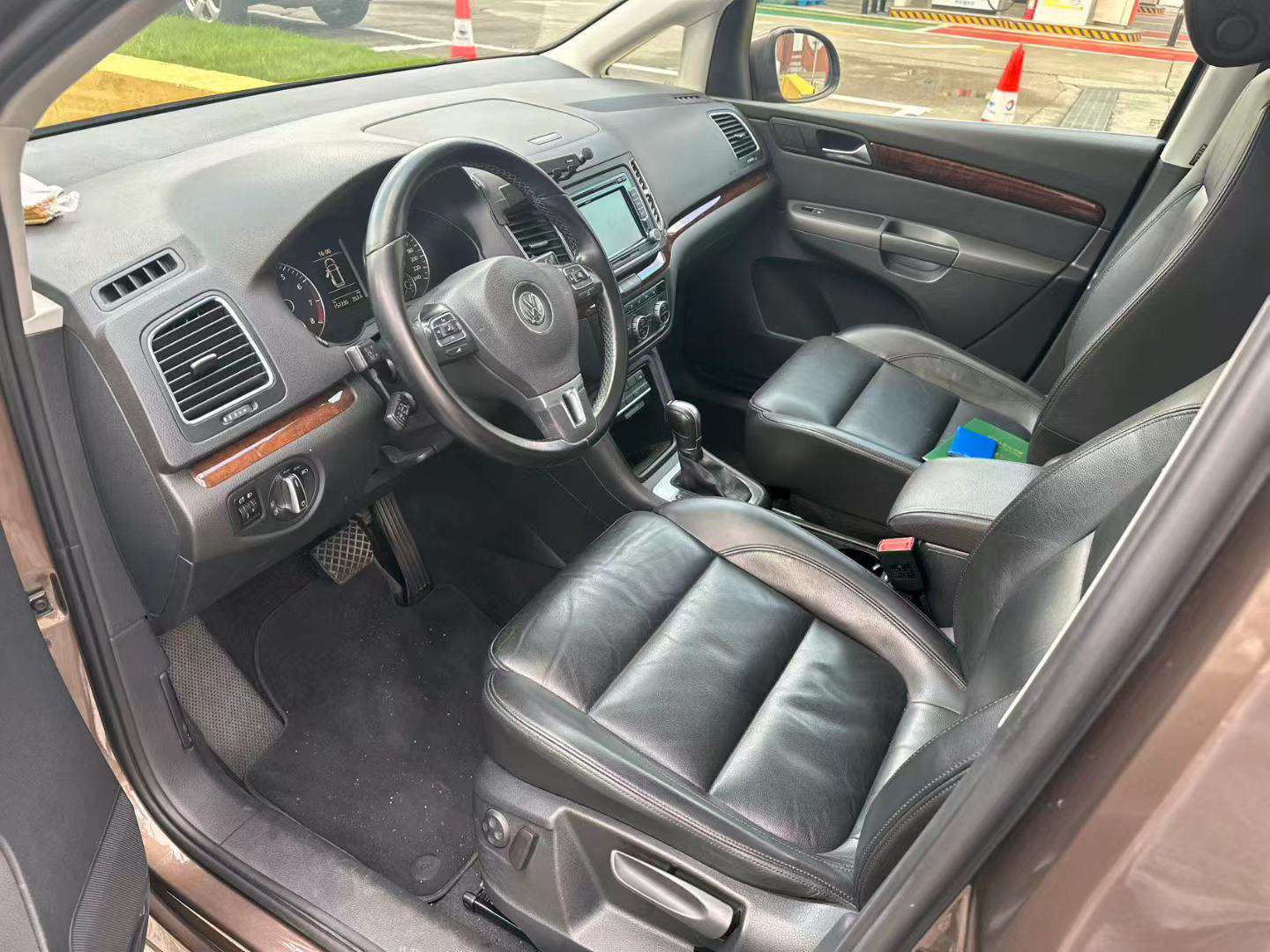 Volkswagen Sharan 2013 1.8T Comfort Edition 3